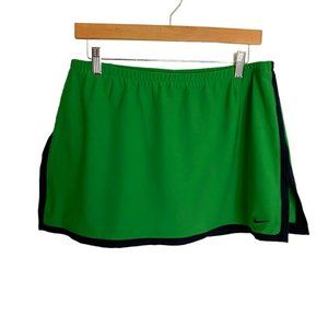 NWT NIKE DRI-FIT GREEN W/NAVY TRIM TENNIS SKIRT SIZE LARGE